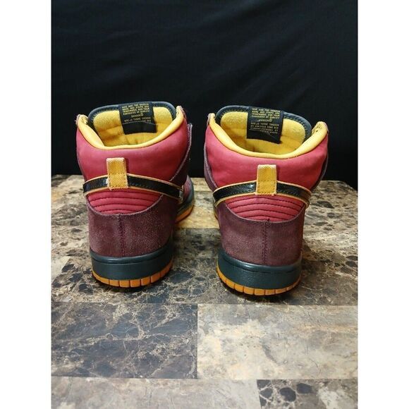 Size 8.5 - Nike SB Dunk High Premium Iron Man 2010 - Picture 7 of 16